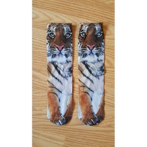NWOT Tiger Socks